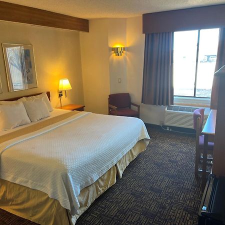 Days Inn By Wyndham Liberal Ks Екстериор снимка